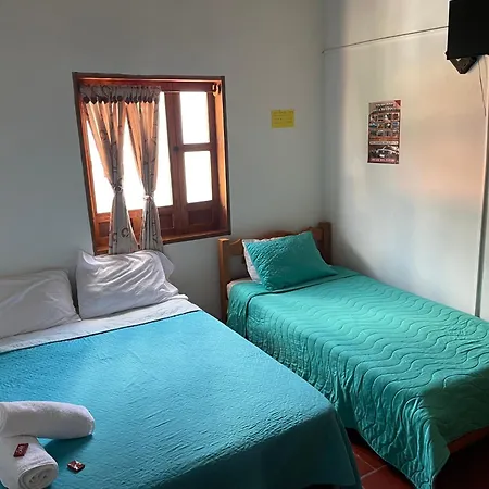 Hostal El Pino-3