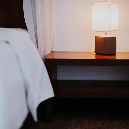 Hotel Select-3