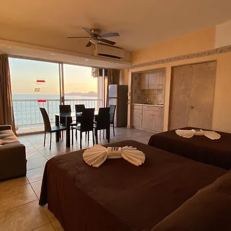 Hotel Las Torres Gemelas Acapulco-2