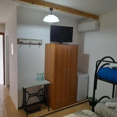 Guest House-2