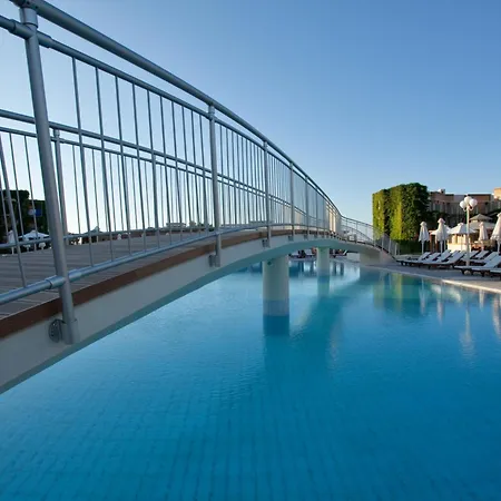 Bella Beach Hotel-3