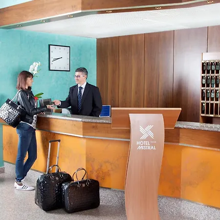 Hotel Mistral-3