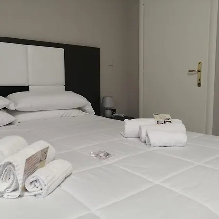 Hotel Siros-2
