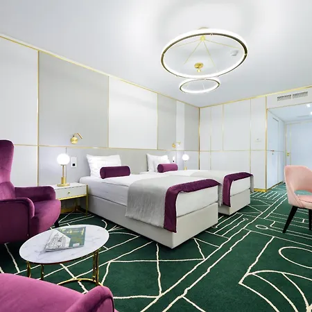 Hotel Ferreus Modern Art Deco-3