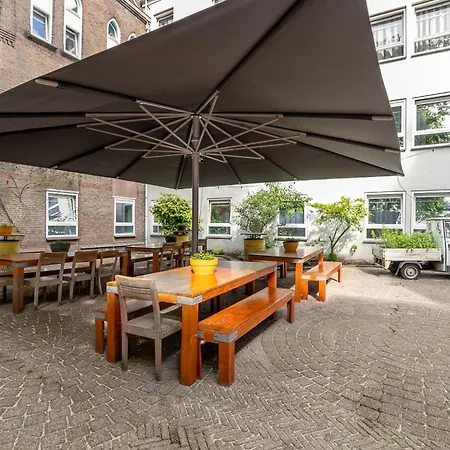 Hans Brinker Hostel Amsterdam-3