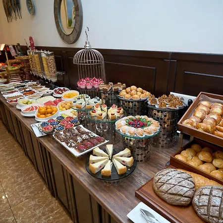 Garden Hotel & Spa-2