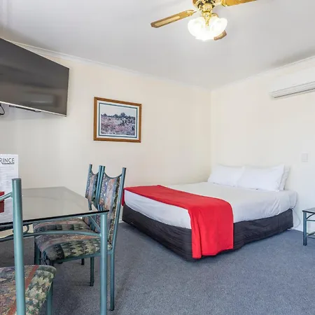 Prince Motor Lodge-3