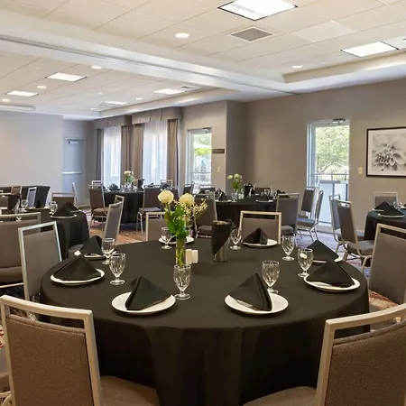 Hilton Garden Inn Chesterton-2