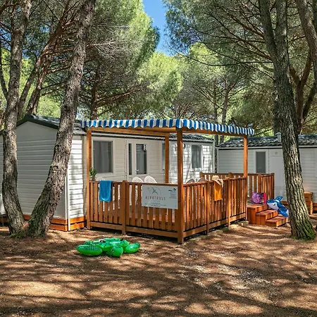 Albatross Mobile Homes On Camping Bi Village-3