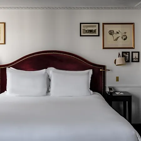 La Chambre Du Marais-3