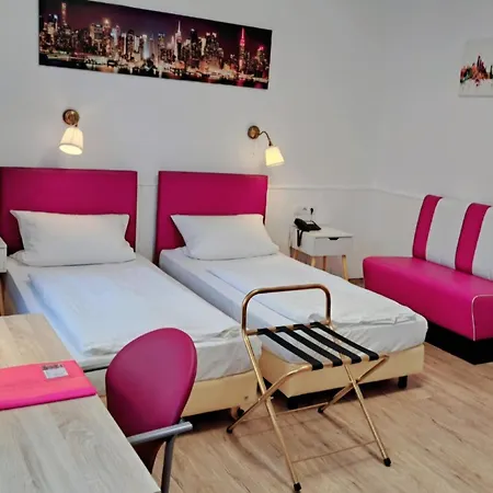 Hotel Columbus Und Glamping-2