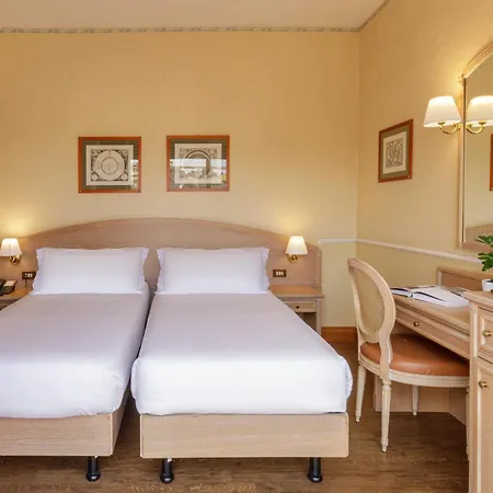 Hotel Santa Costanza By Omnia Hotels-3