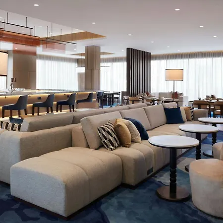 Kingston Marriott Hotel-3