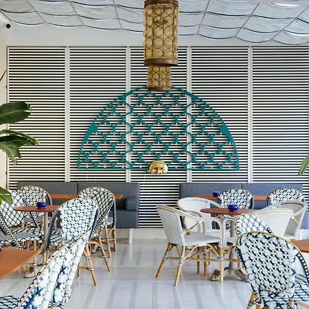Hotel Plaza-2