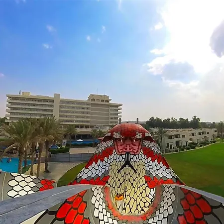 Radisson Blu Hotel & Resort, Al Ain-3