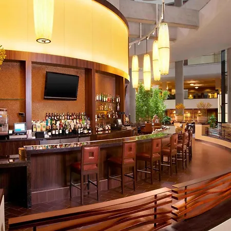 The Westin Bonaventure Hotel & Suites, Los Angeles-2