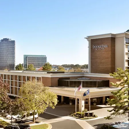 Doubletree By Hilton Mclean Tysons-2