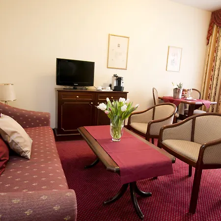 Theaterhotel & Suites Wien-3