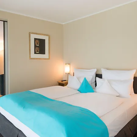 Wasserturm Hotel Cologne, Curio Collection By Hilton-3