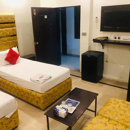 Hotel Royal Grand-2
