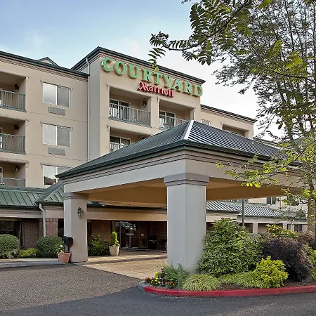 Courtyard By Marriott Portland Southeast/Clackamas-3