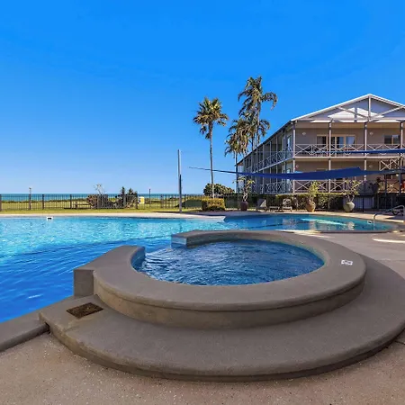 Moonlight Bay Suites-2