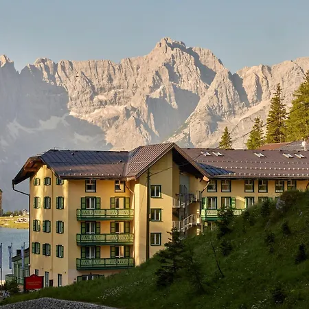 Grand Hotel Misurina-3