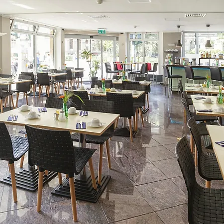 Hotel Berlin Mitte By Campanile-3