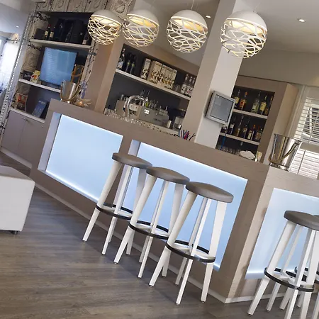 Hotel Andante Aan Zee-3