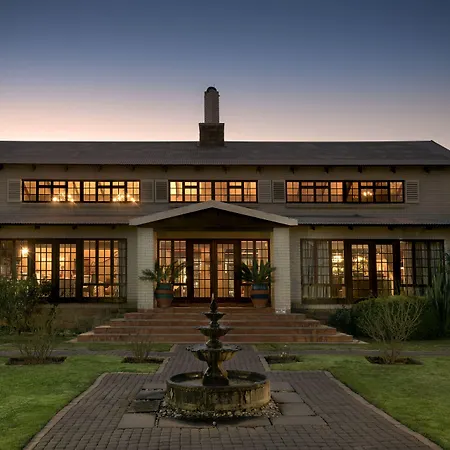The Highlander Hotel Dullstroom-3