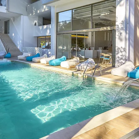 Triton Boutique Hotel-2