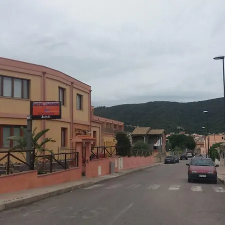 Hotel Jasmine-3