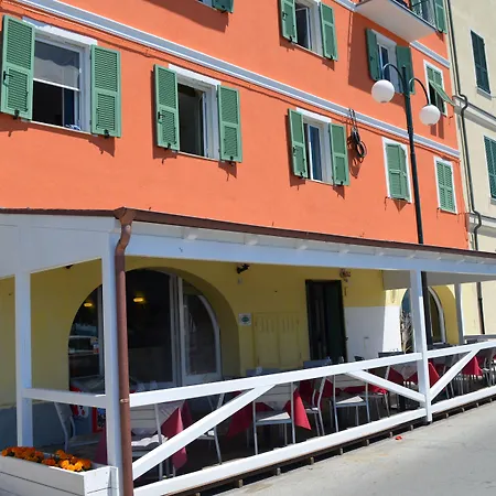 Hotel San Pietro Chiavari-3