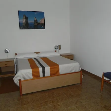 Hotel Fjby-3