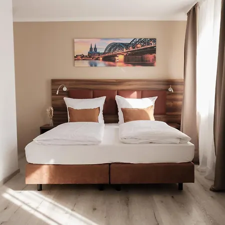 The Square Hotel-2
