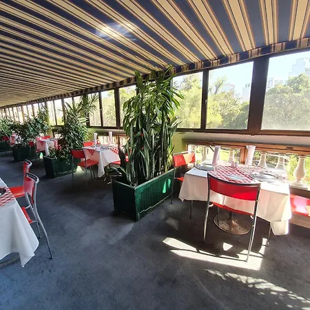Hotel Foresta-2
