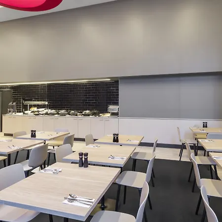 Travelodge Hotel Sydney Airport-3