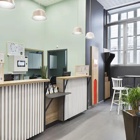 B&B HOTEL LYON Centre Perrache Berthelot-2