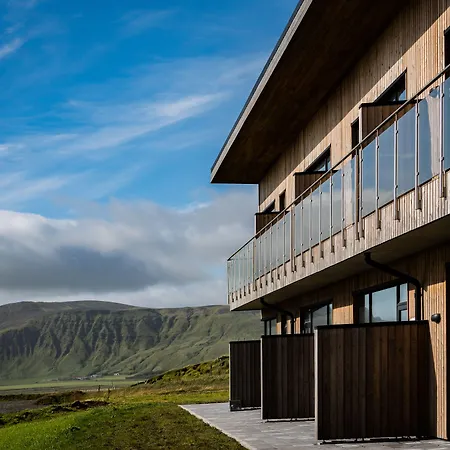 Black Beach Suites-3
