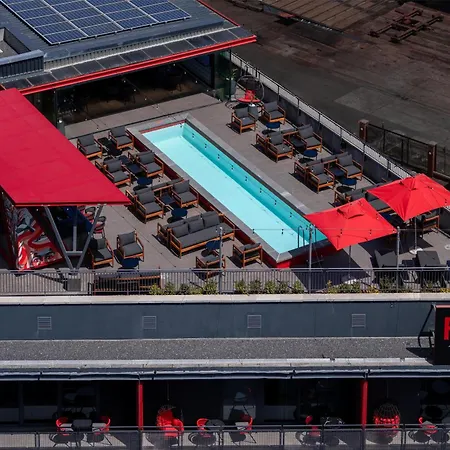 Radisson Red Hotel V&A Waterfront Cape Town-2