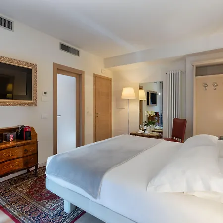 Corte Realdi Luxury Rooms Torino - Piazza Castello-3