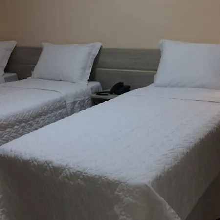 Hotel San Remo-3