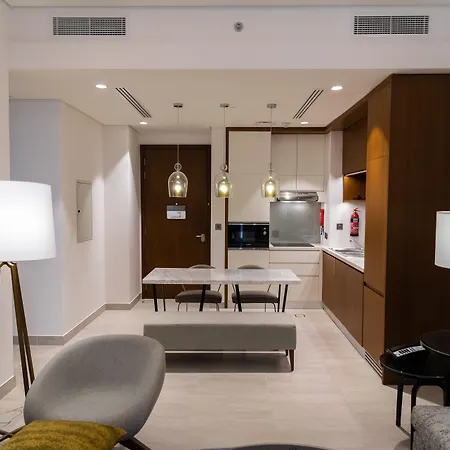 Grand Mercure Dubai City-2