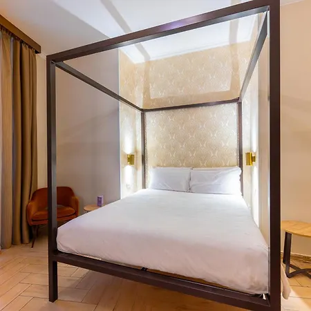 Four Rivers Suites-3