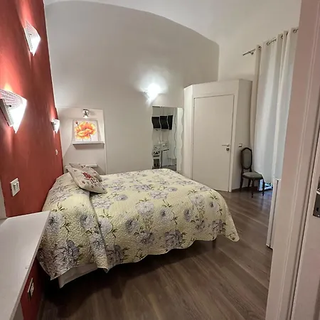Marcelina Vaticans Rooms-3