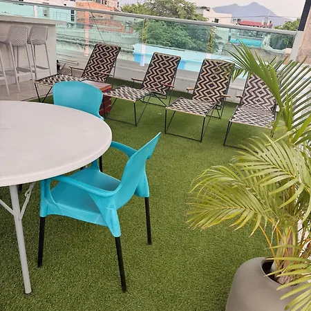 Comunidad Calle 13 Hotel Boutique-2