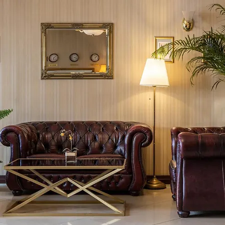 Gertrude Hotel-2