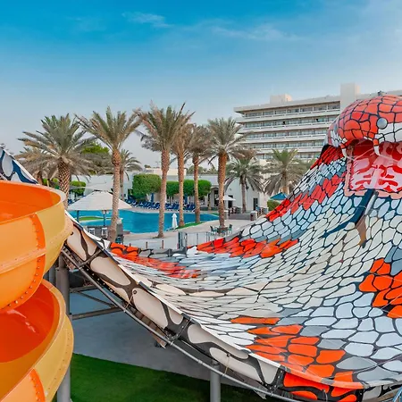 Radisson Blu Hotel & Resort, Al Ain-2