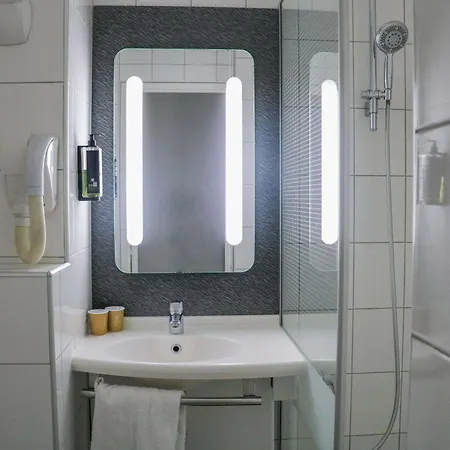 Ibis Montpellier Sud-2