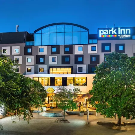 Park Inn By Radisson Danube Bratislava-2